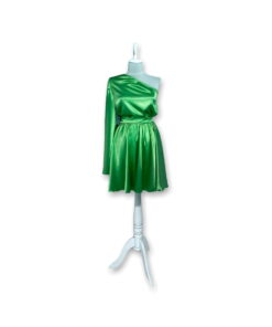 Rochie scurta din satin cu o maneca clopot RMC001