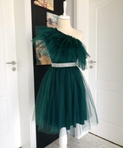 Rochie pe o parte scurta din lycra si tulle si volan din tulle 202433
