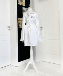 Halat pentru Mireasa Personalizat Alb cu maneci crapate 2024416