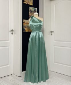 Rochie domnisoara de onoare lunga pe o parte din satin 202556