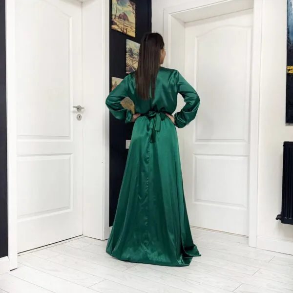 Rochie lunga cu bust petrecut si maneci lungi 202616