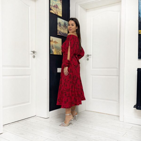 Rochie midi din vâscoză creponată cu bust petrecut și mâneci lungi crăpate 202621