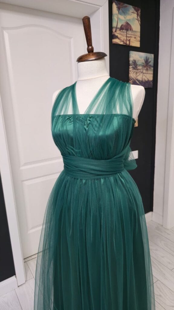 Rochie versatila lunga cu bustul si spatele acoperit cu tulle si bretele din tulle 202626