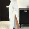 Rochie de ocazie lunga cu bust rasucit si crepe